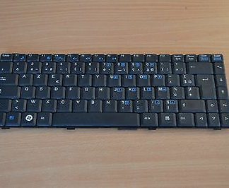 Fujitsu Amilo LI1718 - K020630R2