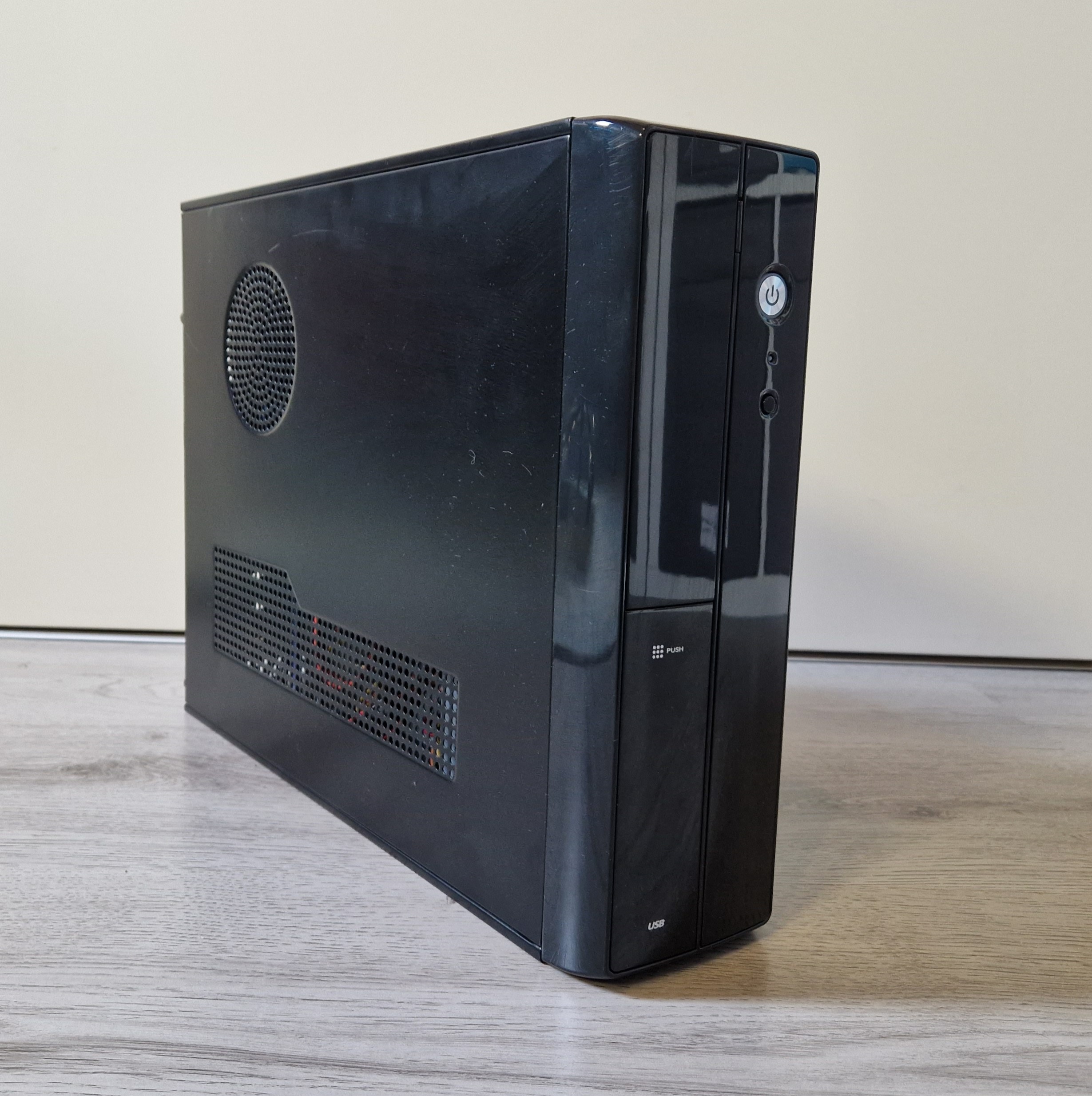 Huis tuin en keuken PC / AMD A4 / 8GB / 480GB SSD / Win 10